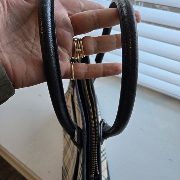 Authentic Vintage Burberry bag - Picture 13 of 14